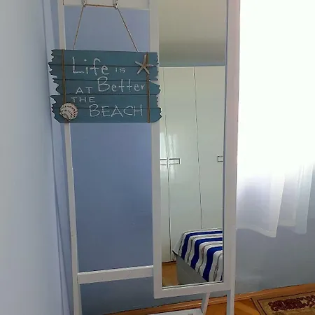 Apartman Beretin شقة